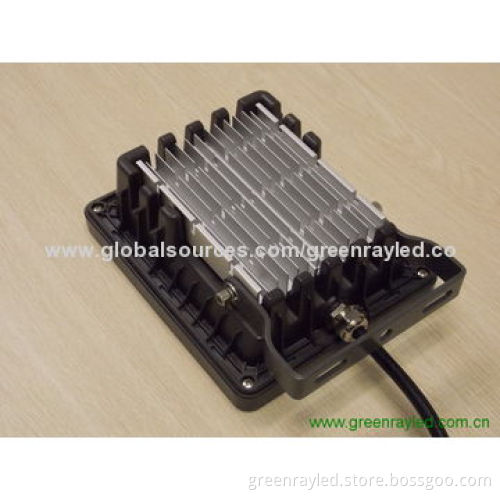 50W LED Floodlight with 3 Years Warranty, 100lm/W, IP65, CE Mark